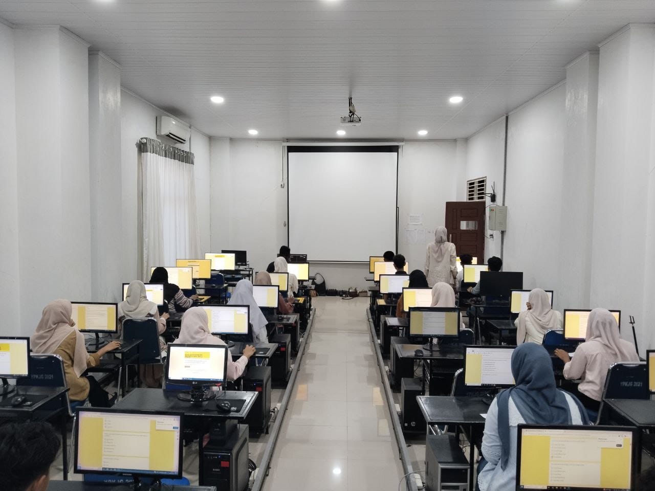 Universitas Jabal Ghafur Gelar Tes Ujian Calon Mahasiswa Baru T.A 2026/2027 Gelombang I