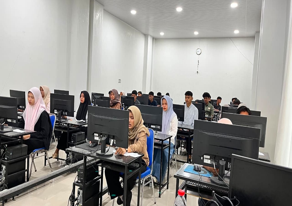 Universitas Jabal Ghafur Laksanakan Tes Seleksi Mahasiswa Baru Gelombang 2, 231 Calon Mahasiswa Ikuti Tahapan Seleksi